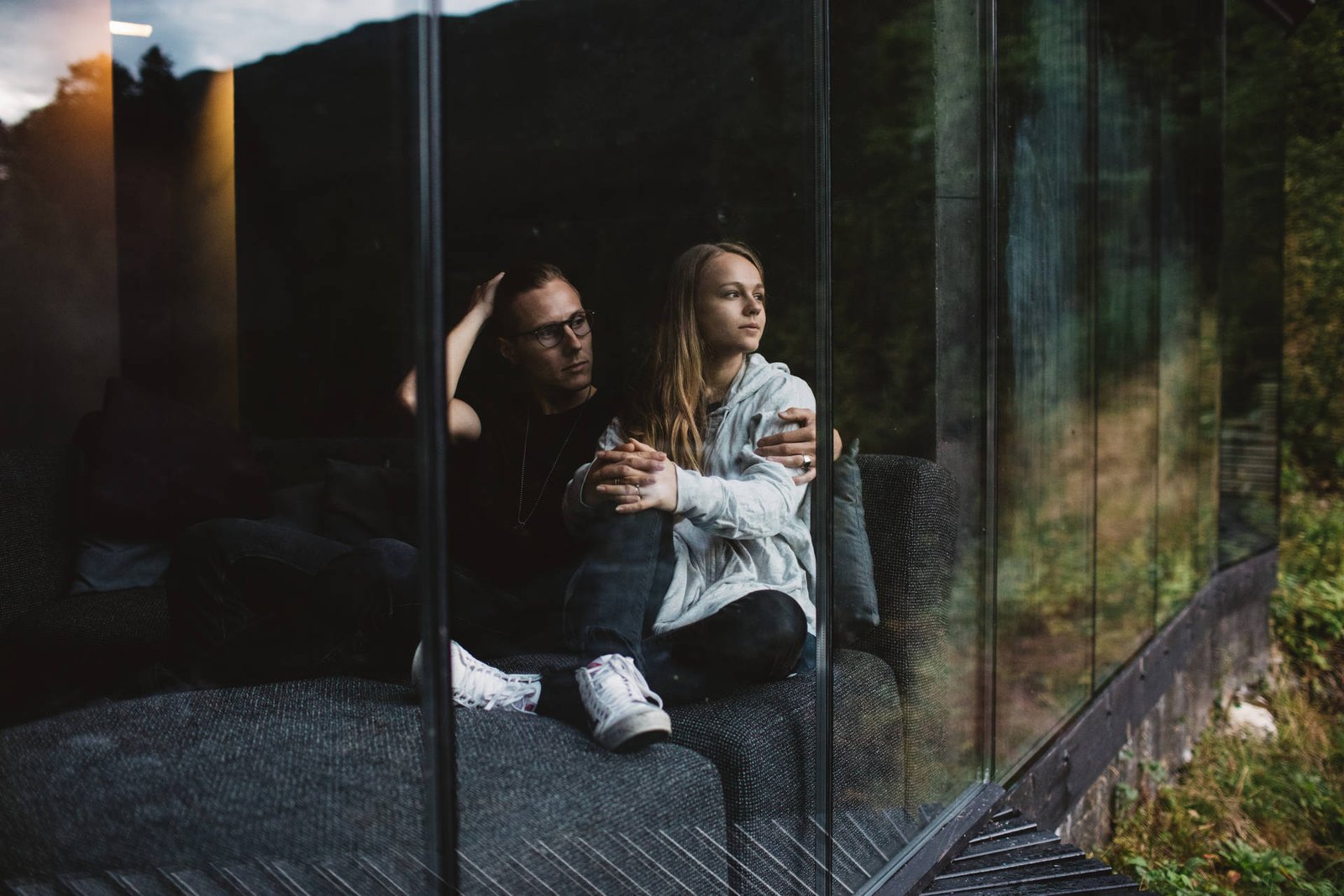 Apple and Sony Still Working to Bring VR Gaming Controller Support to Vision Pro